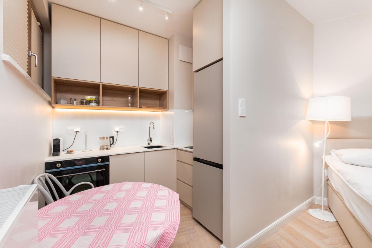 Apartament Solidarnosci By Your Freedom Warszawa Zewnętrze zdjęcie