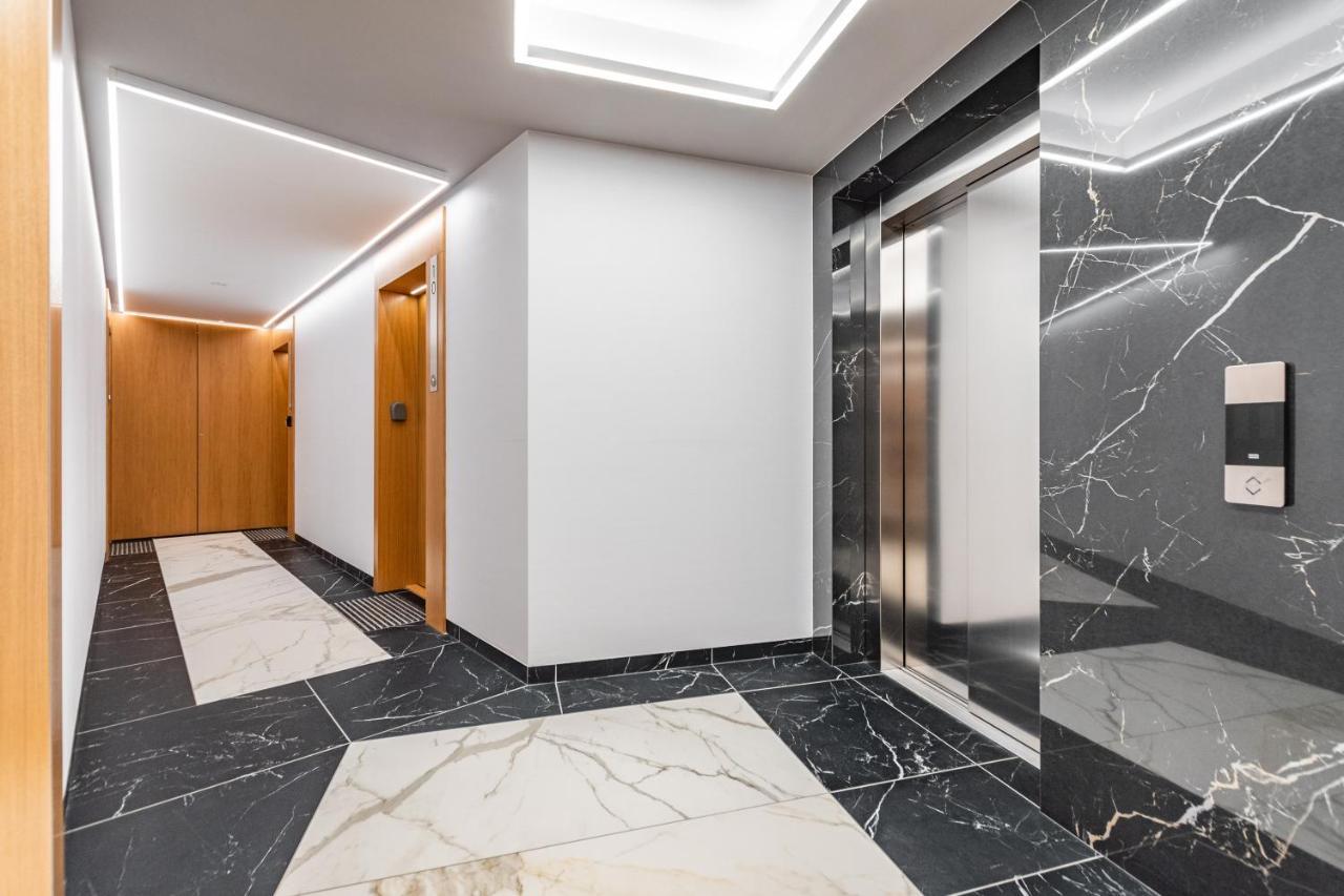 Apartament Solidarnosci By Your Freedom Warszawa Zewnętrze zdjęcie