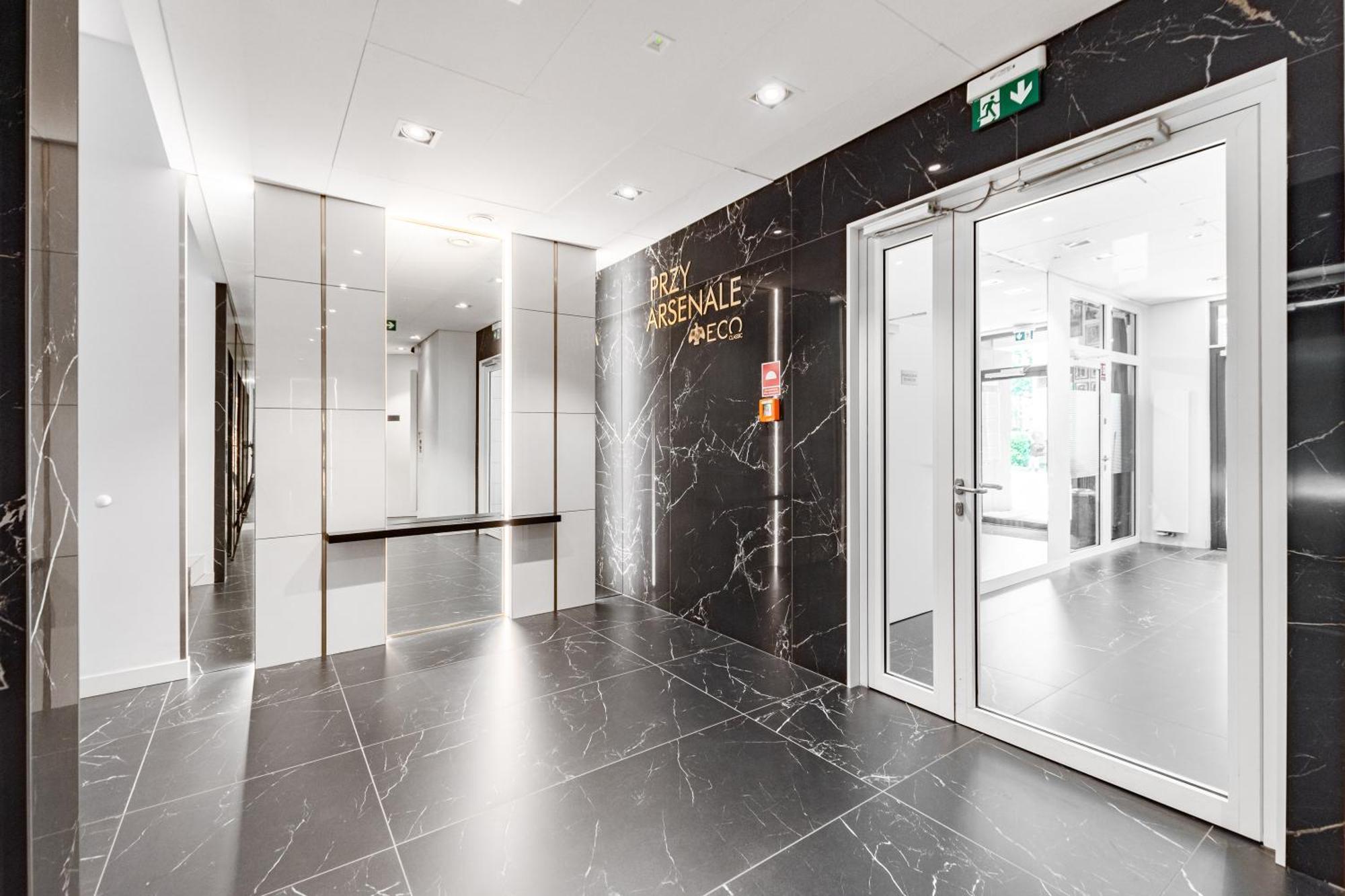Apartament Solidarnosci By Your Freedom Warszawa Zewnętrze zdjęcie